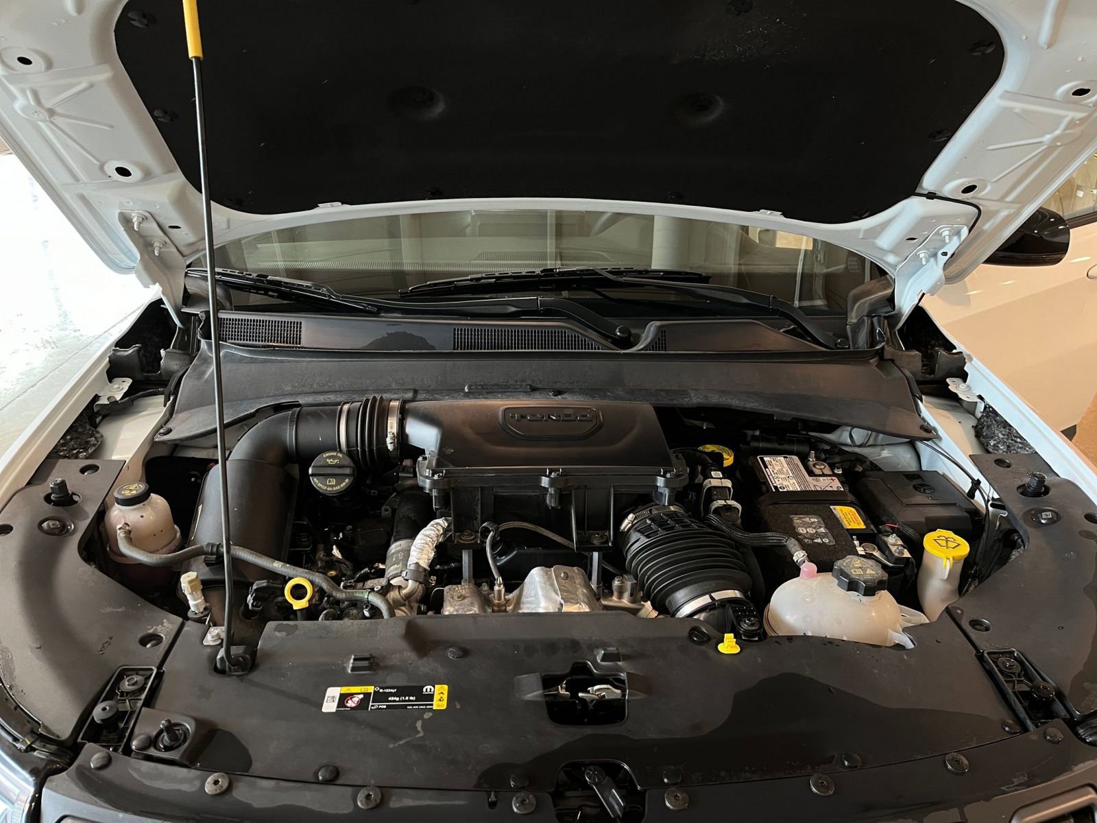 Used 2025 Jeep Compass Trailhawk AWD/4WD image 32