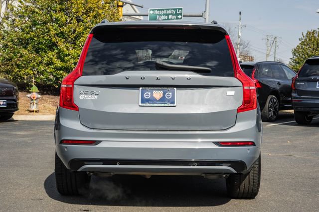 Used 2022 Volvo XC90 T8 R-Design w/ Advanced Package image 6