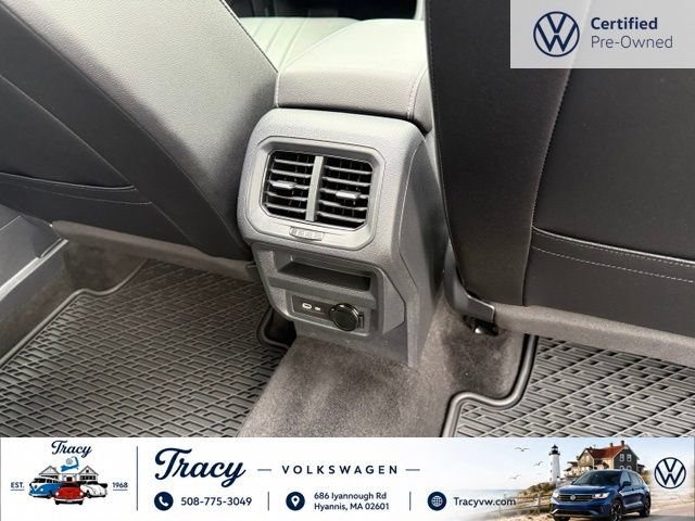 Certified 2023 Volkswagen Tiguan SE w/ Panoramic Sunroof Package AWD/4WD image 25