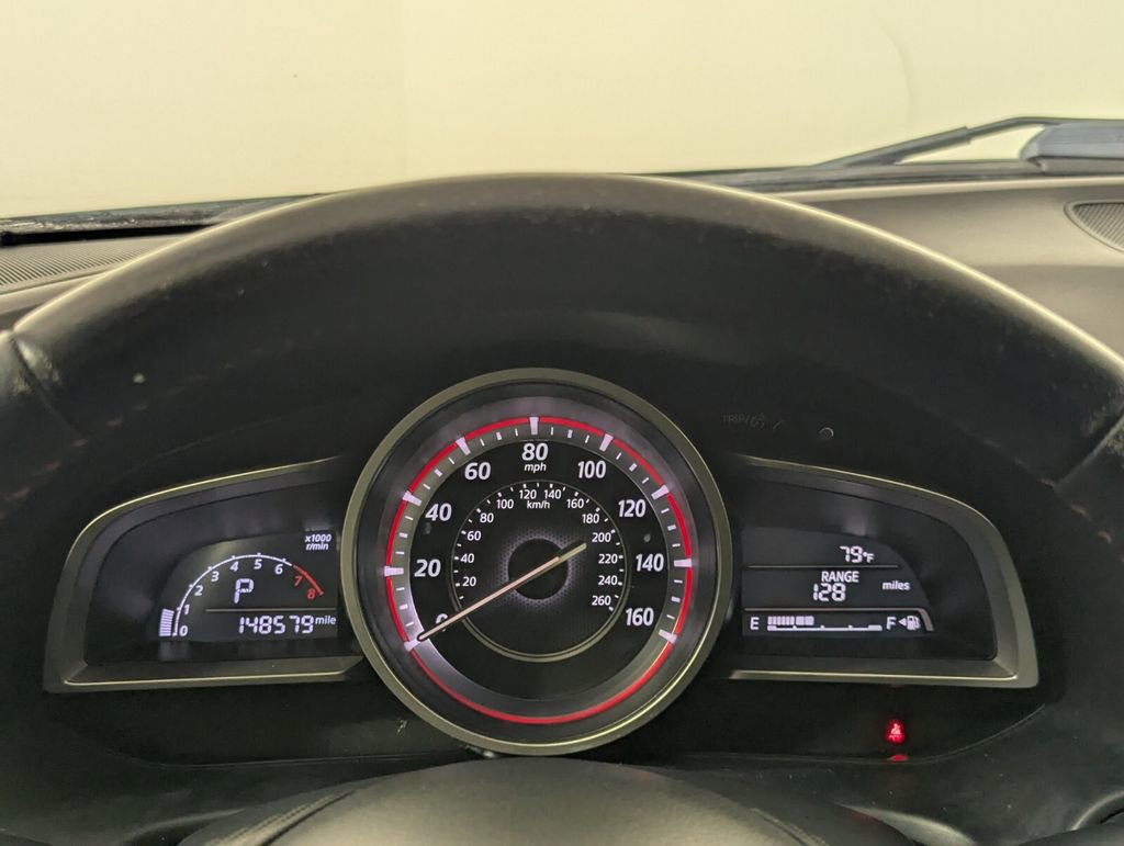 Used 2014 MAZDA MAZDA3 i Touring w/ Technology Package image 19