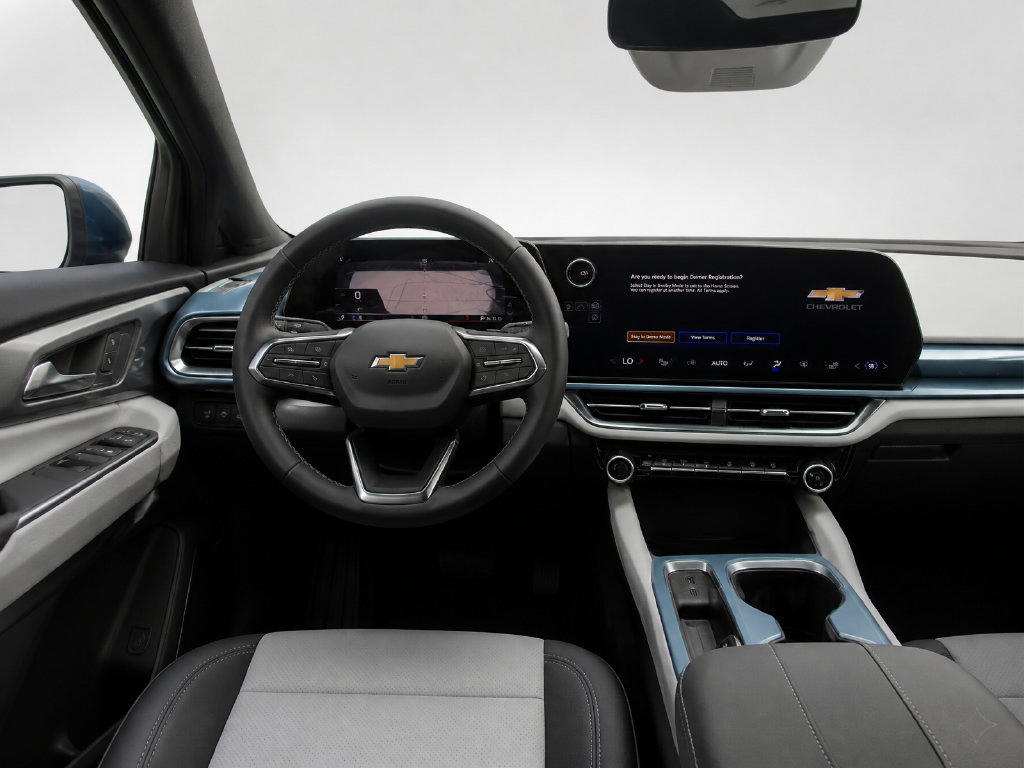 New 2026 Chevrolet Equinox EV LT AWD/4WD image 11