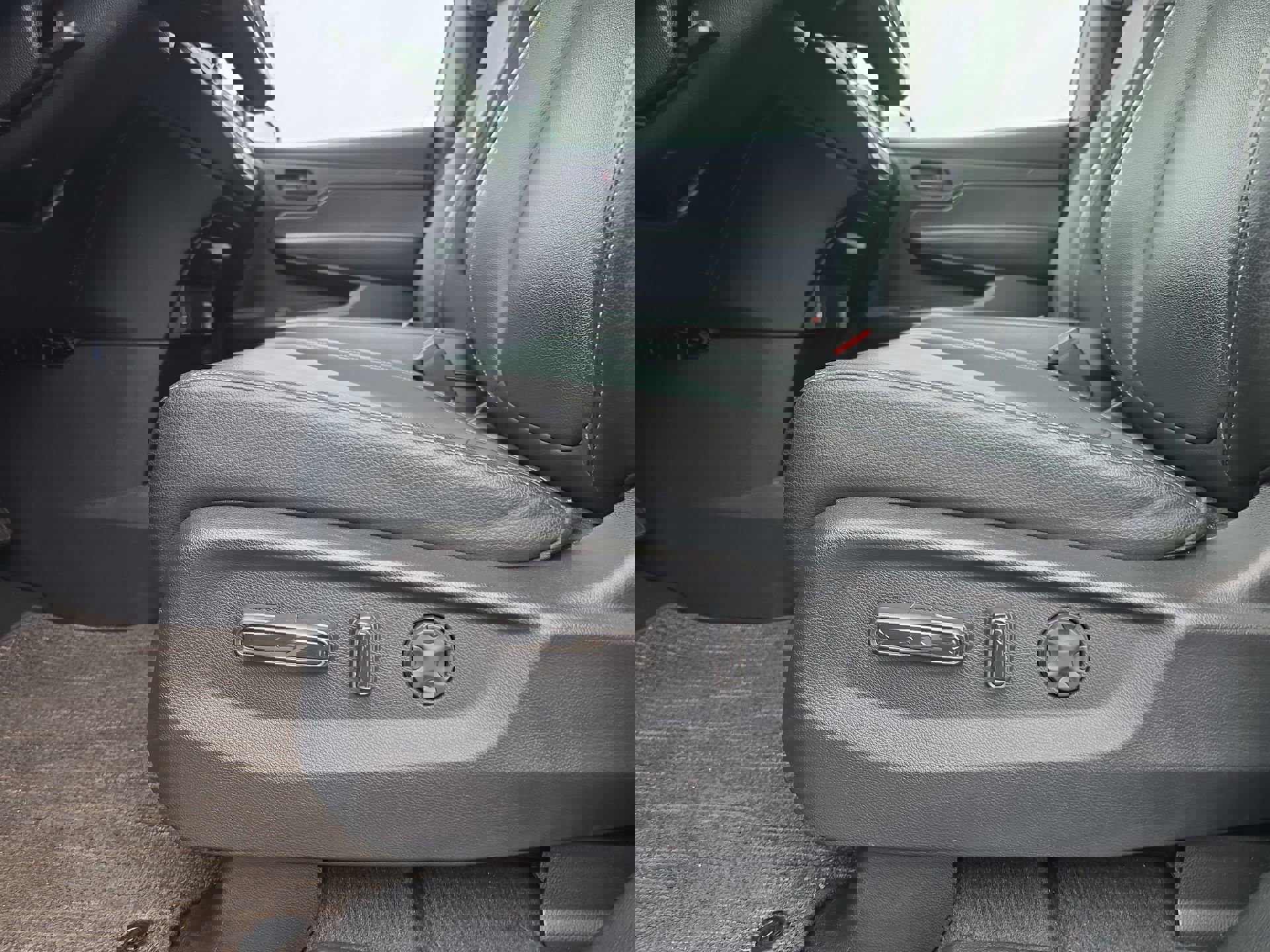 Certified 2024 Honda Odyssey EX-L image 18