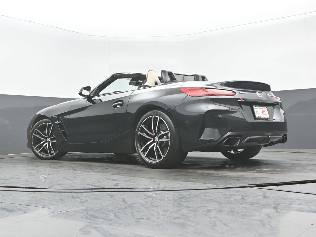 Used 2023 BMW Z4 M40i w/ Premium Package RWD image 29