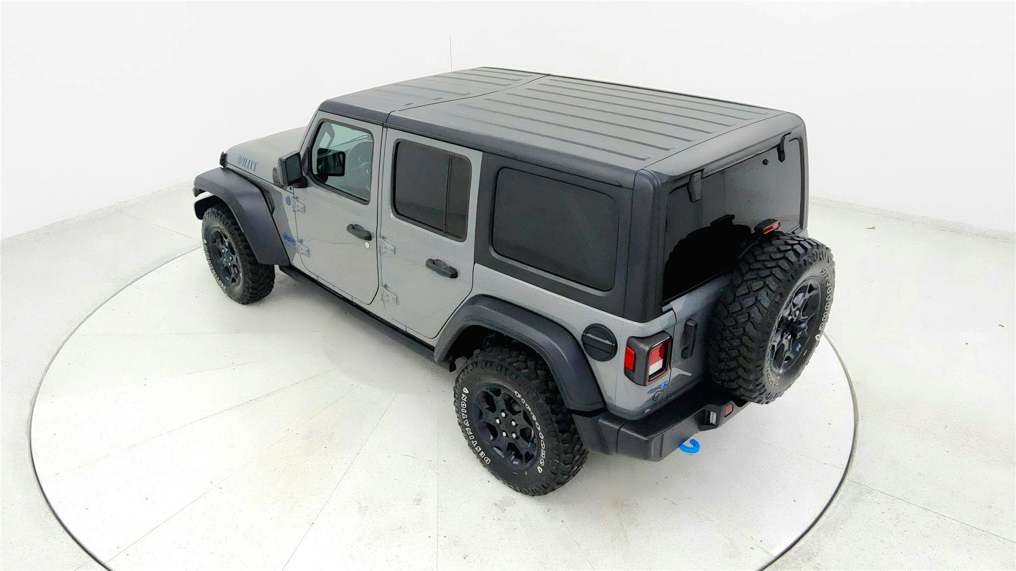 Used 2023 Jeep Wrangler Unlimited w/ 8.4" Radio Group AWD/4WD image 15