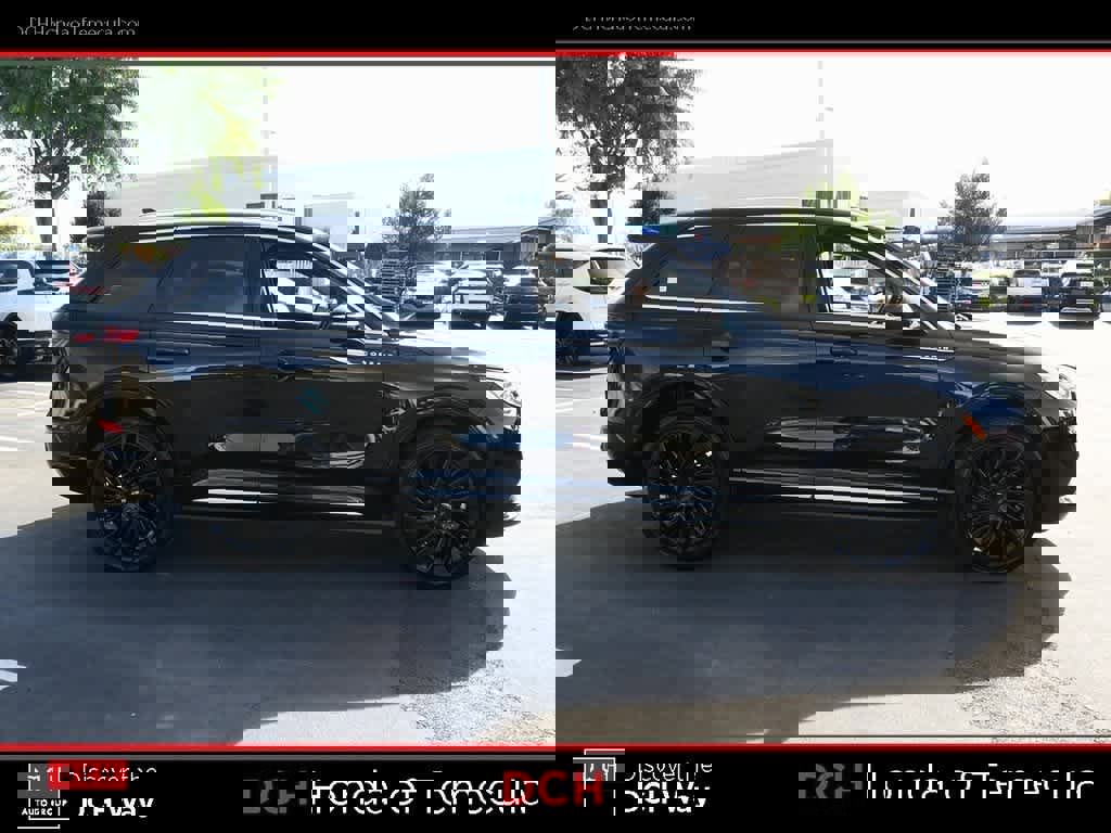 Used 2021 Lincoln Corsair Reserve w/ Equipment Group 201A image 5