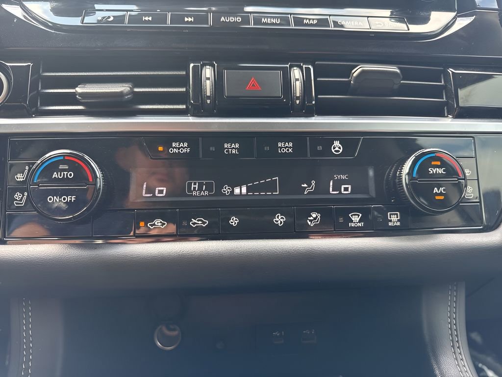 Used 2023 Nissan Pathfinder Platinum w/ Cargo Package AWD/4WD image 20