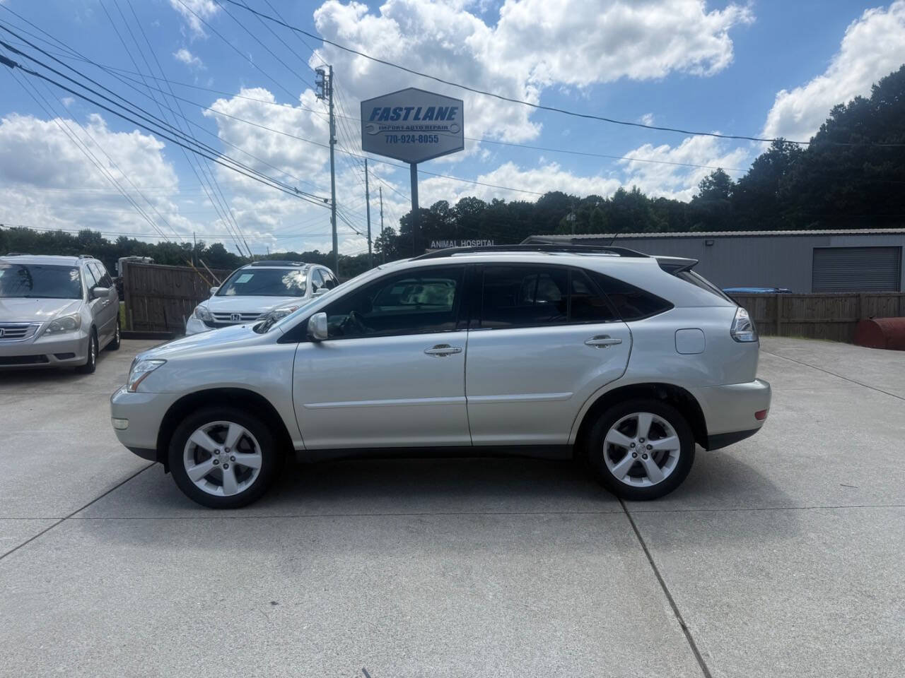 Used 2005 Lexus RX 330 FWD image 4
