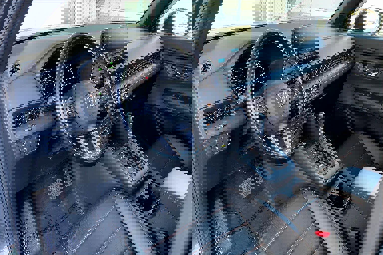 Used 2025 Honda CR-V Sport-L image 17