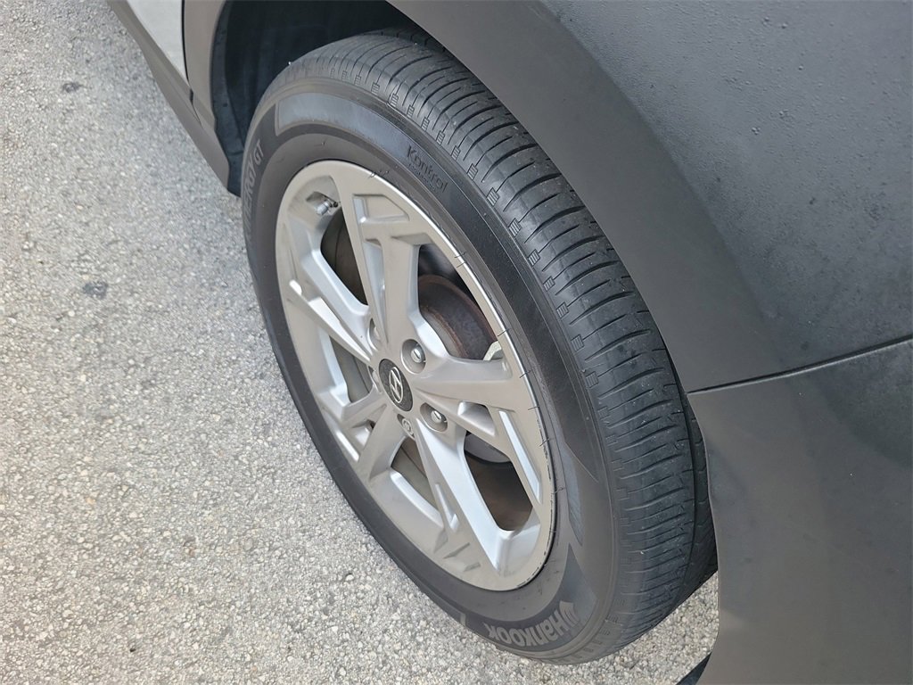 Used 2023 Hyundai Kona SEL w/ Convenience Package image 10