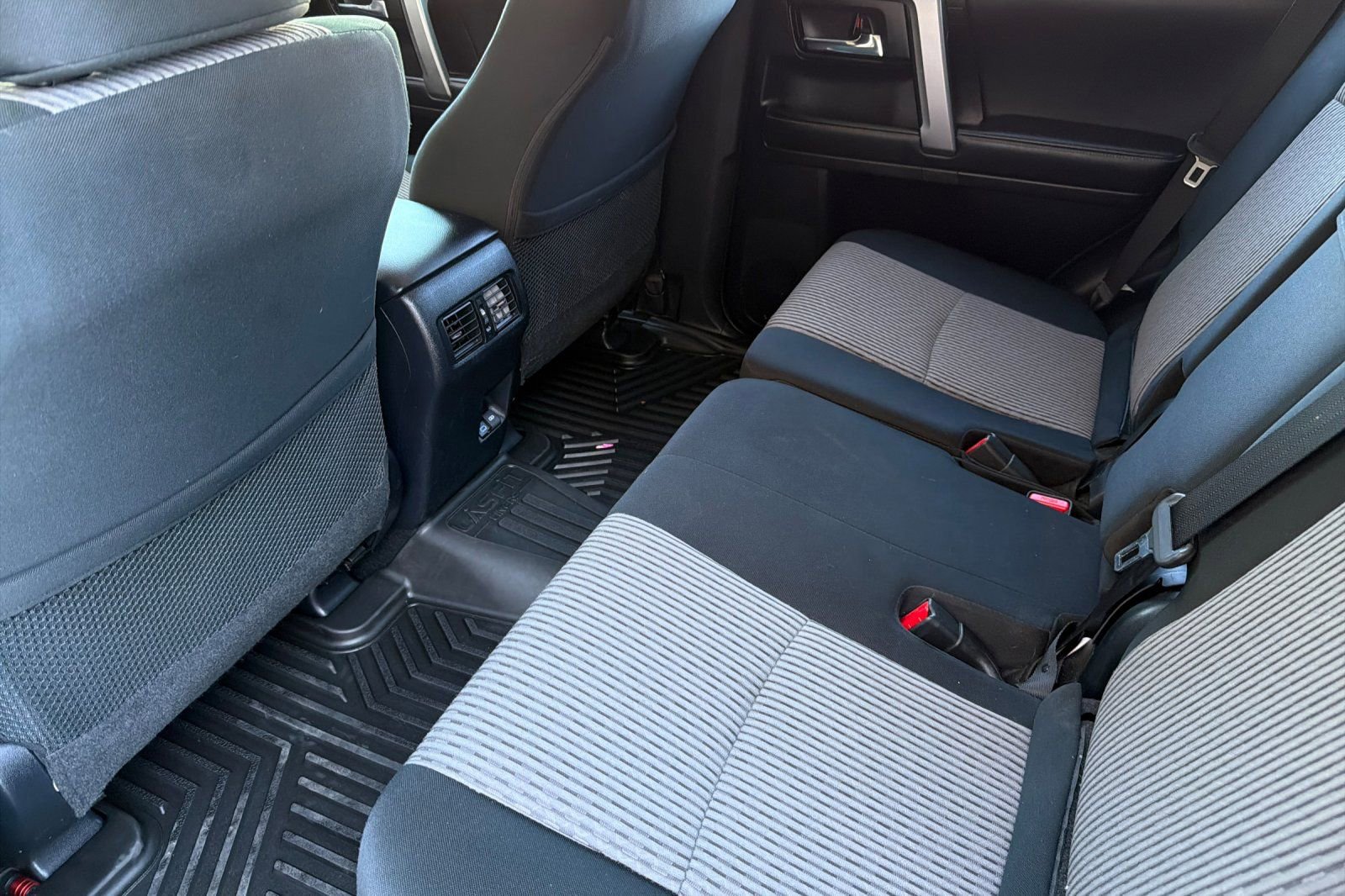 Used 2024 Toyota 4Runner SR5 image 13