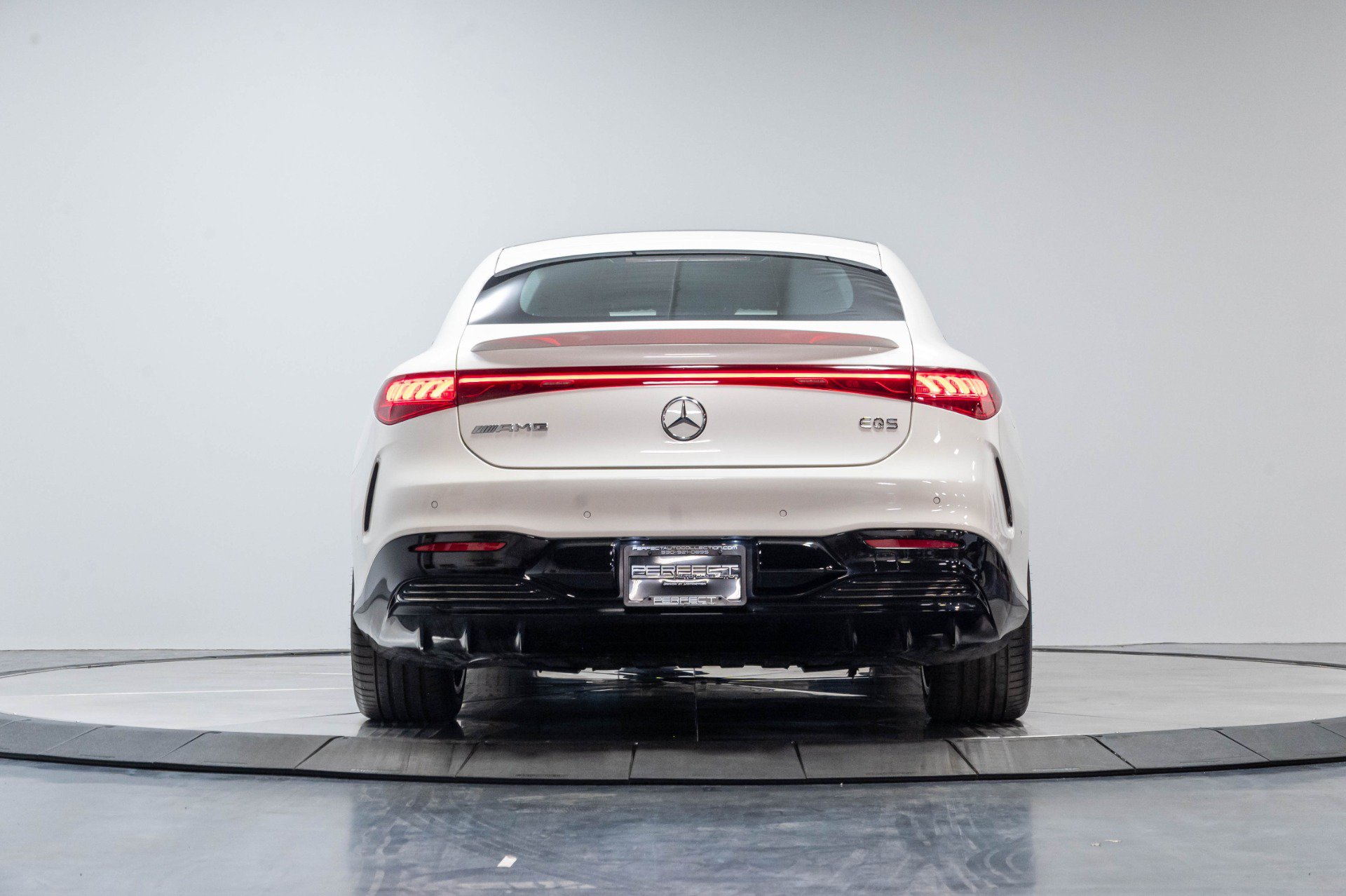 Used 2023 Mercedes-Benz EQS AMG 4MATIC w/ Trim Level Package image 50
