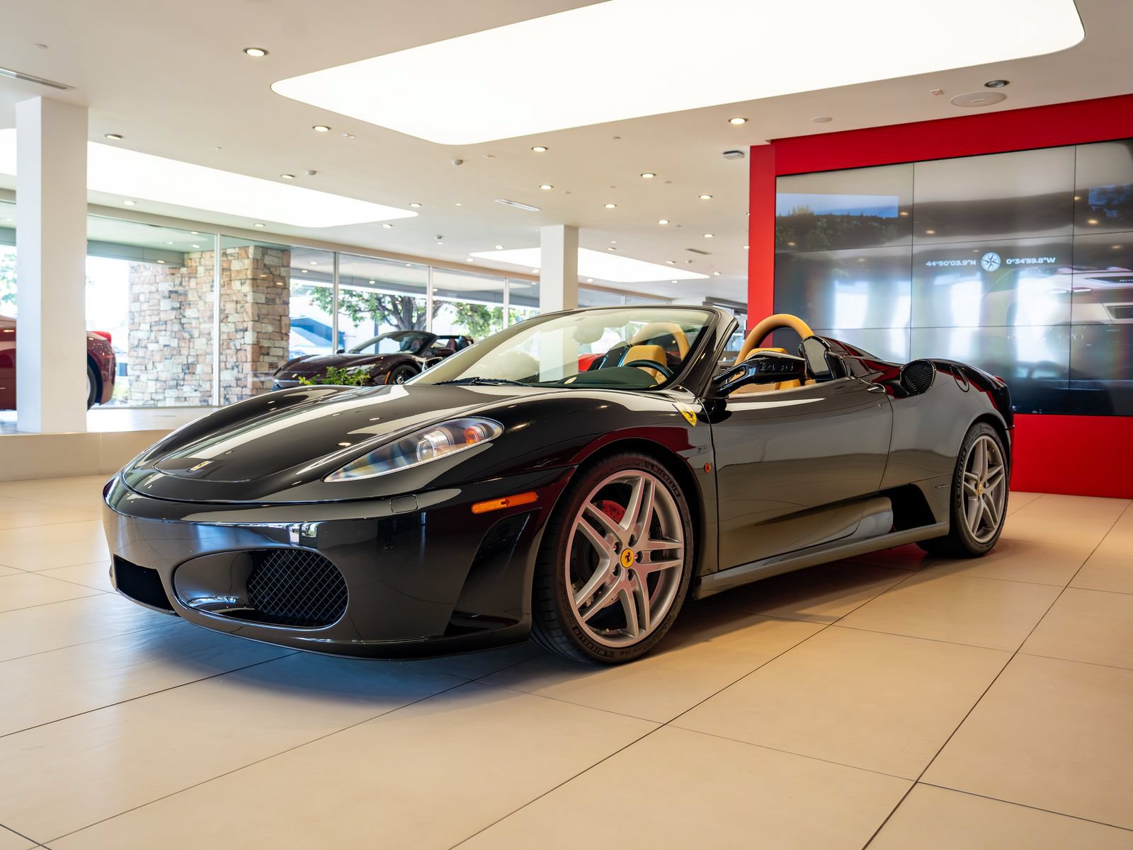 Used 2005 Ferrari F430 Spider RWD image 4