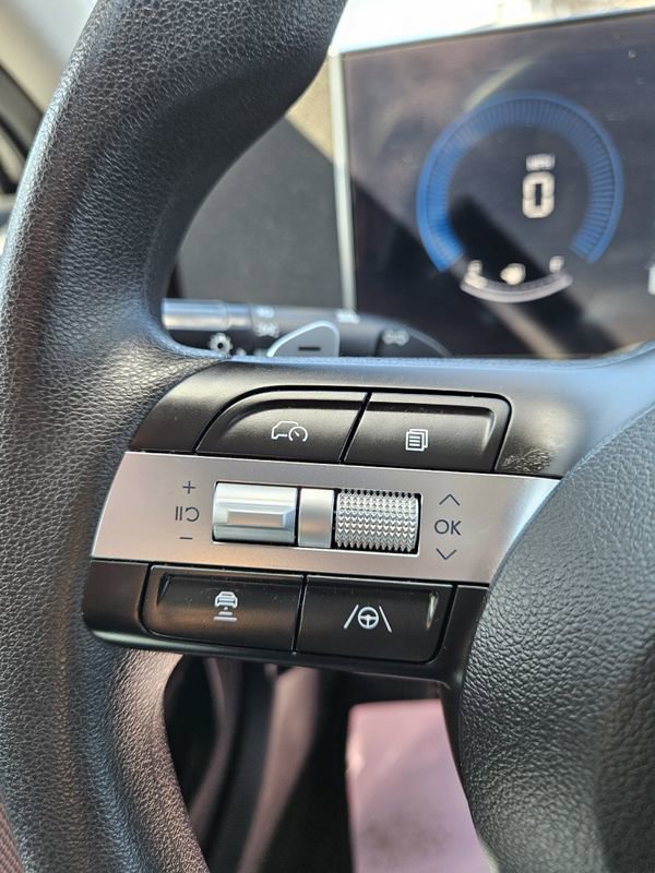 Used 2025 Hyundai Sonata SEL image 15