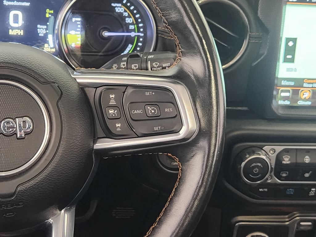 Used 2021 Jeep Wrangler Unlimited Sahara AWD/4WD image 29