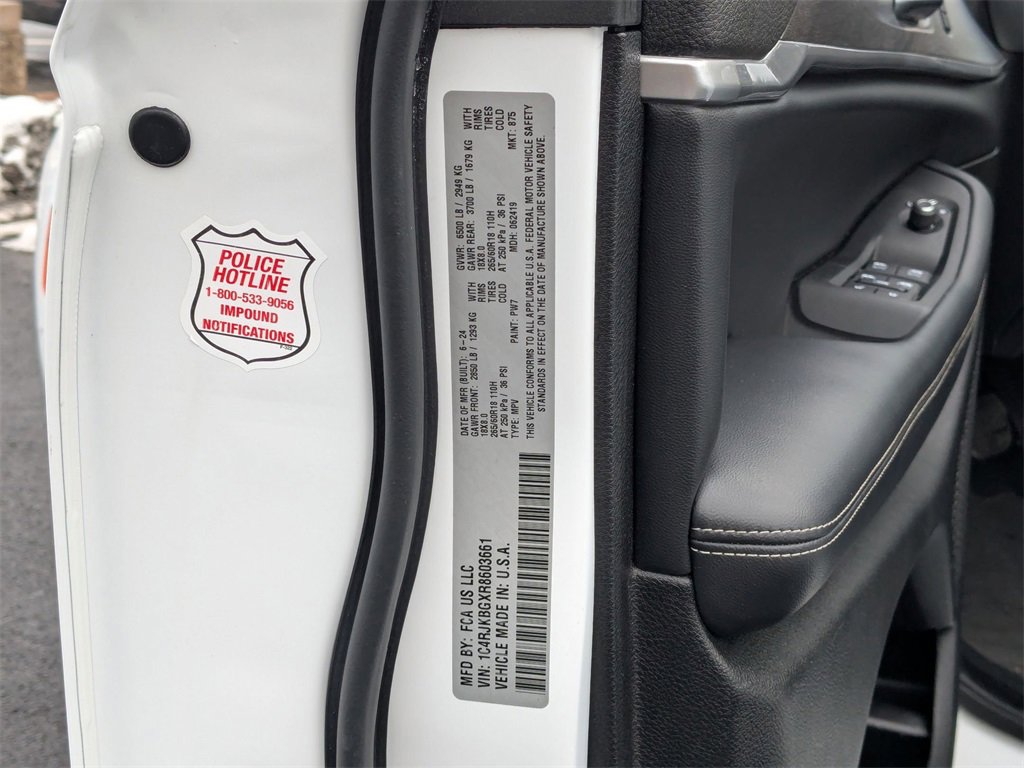 Used 2024 Jeep Grand Cherokee L Limited w/ Luxury Tech Group II image 40