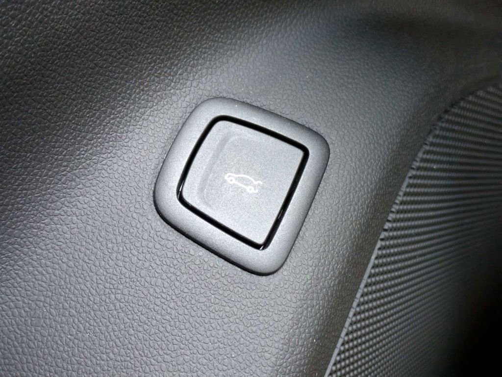 Used 2024 Cadillac CT5 Sport w/ Climate Package image 34