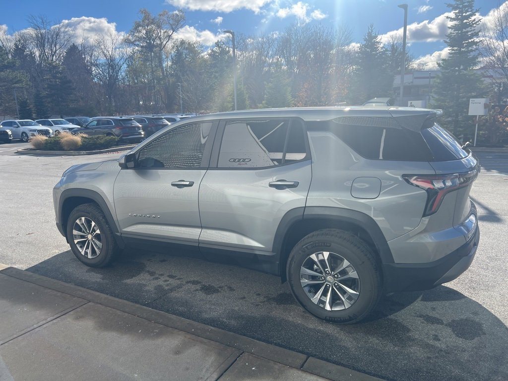 Used 2026 Chevrolet Equinox LT image 47