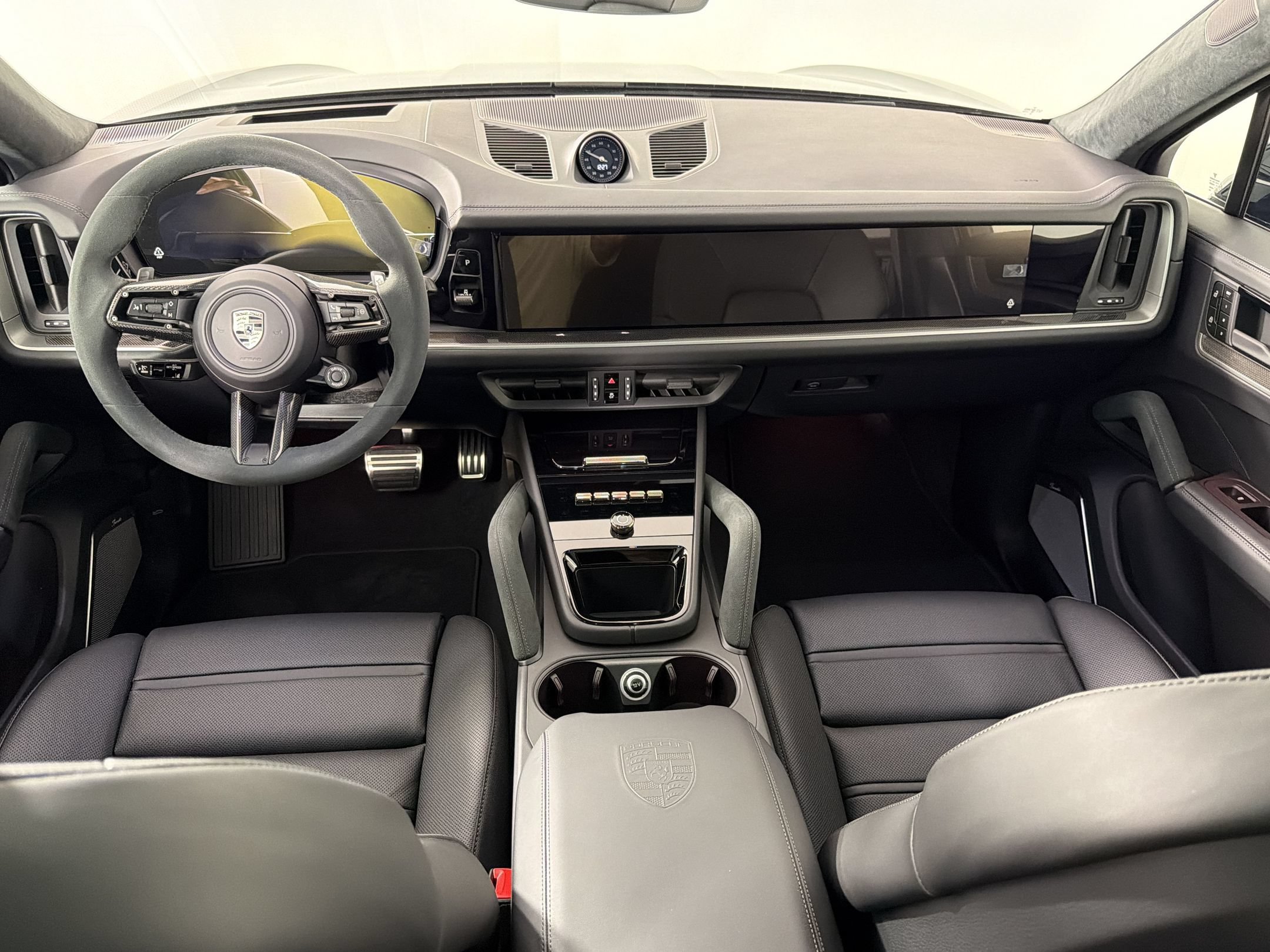 New 2026 Porsche Cayenne Turbo AWD/4WD image 21