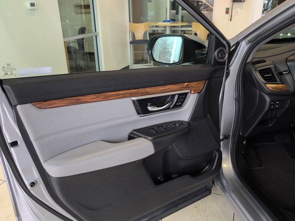 Used 2020 Honda CR-V EX-L image 8