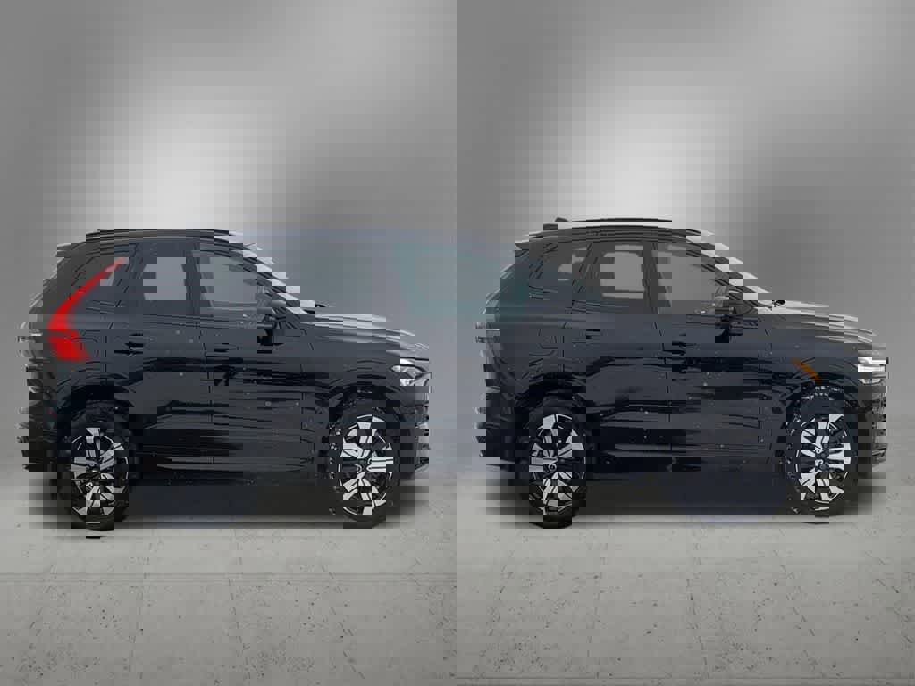 Certified 2025 Volvo XC60 T8 Core w/ Protection Package Premier image 7