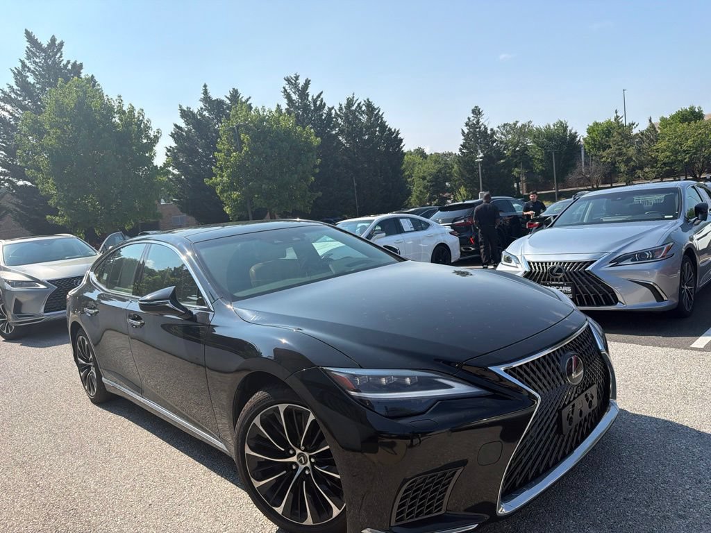 Used 2023 Lexus LS 500 AWD w/ Luxury Package image 8