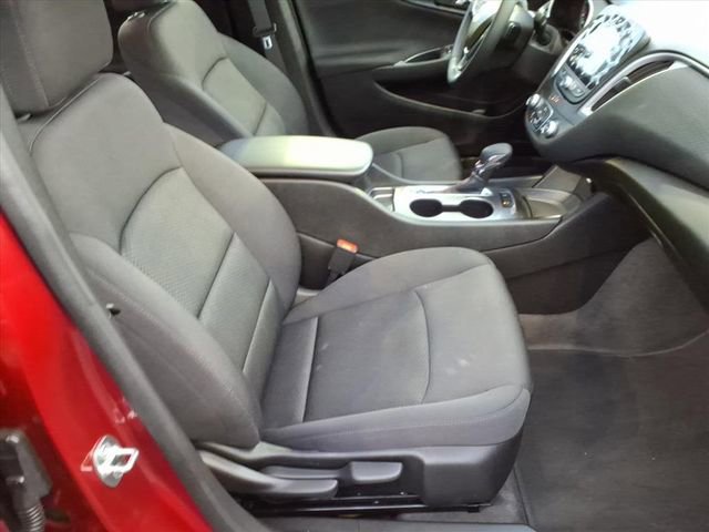Used 2024 Chevrolet Malibu RS image 17