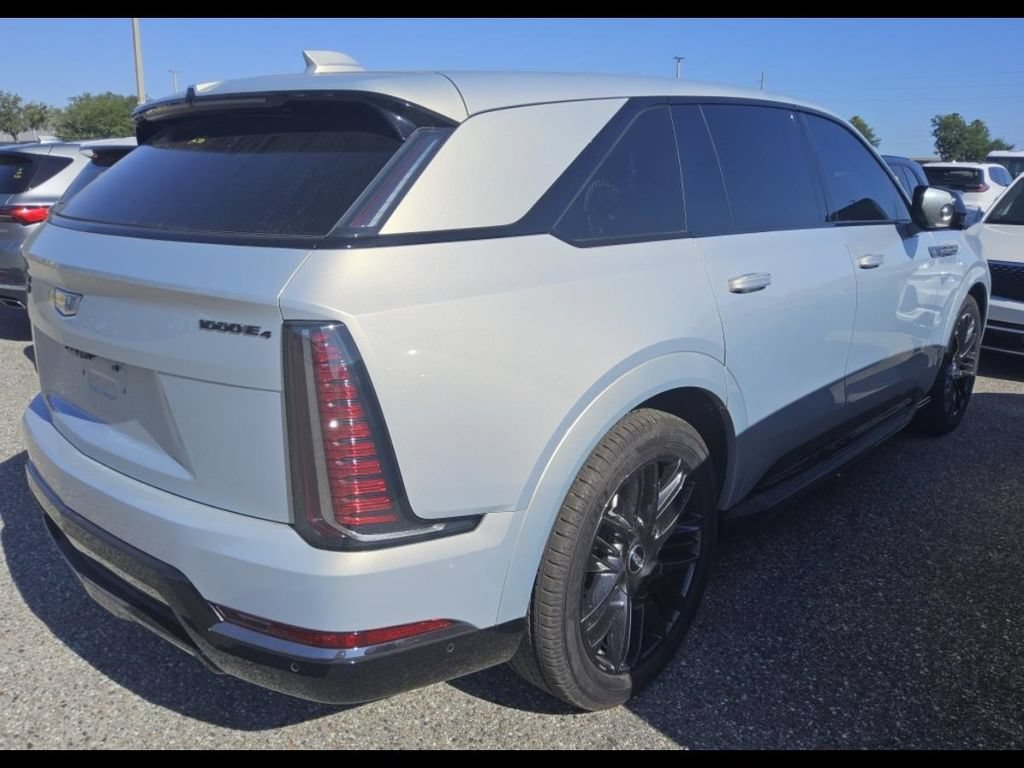Used 2025 Cadillac Escalade IQ Sport 1 w/ LPO, ONYX Package AWD/4WD image 9