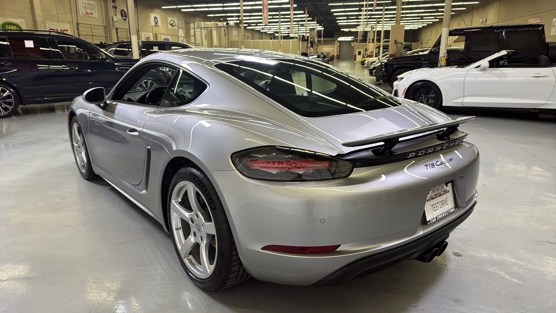 Used 2018 Porsche 718 Cayman image 6