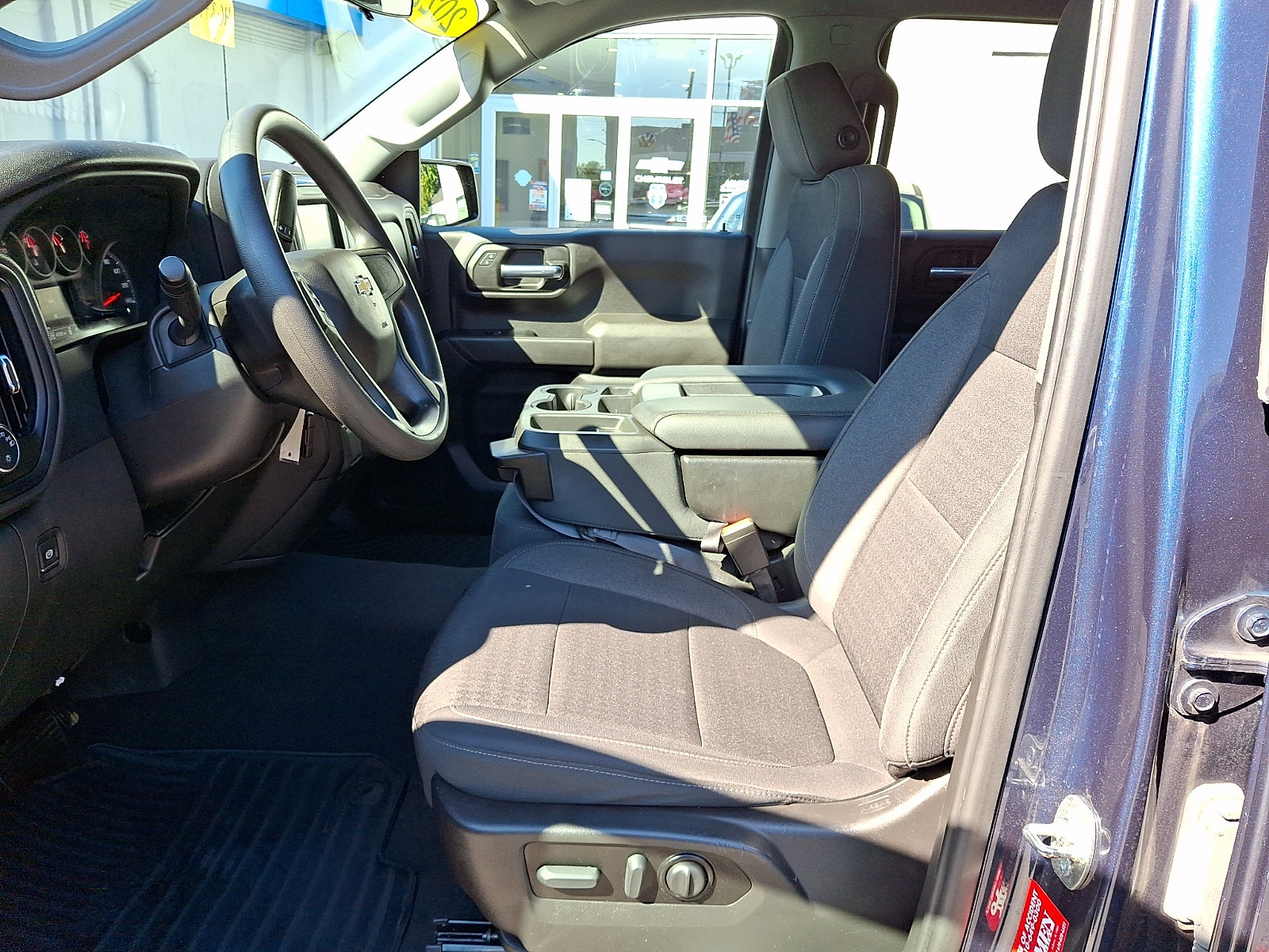 Certified 2022 Chevrolet Silverado 1500 Custom w/ LPO, Dark Essentials Package AWD/4WD image 14