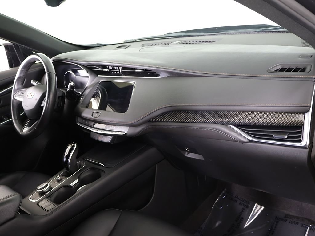 Used 2023 Cadillac XT4 Sport image 26