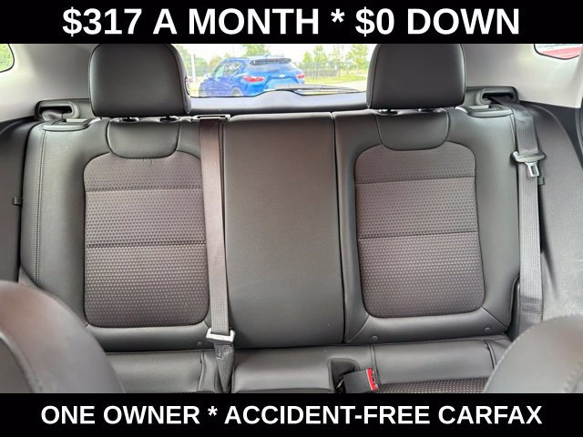 Used 2025 Chevrolet Trax LT FWD image 33