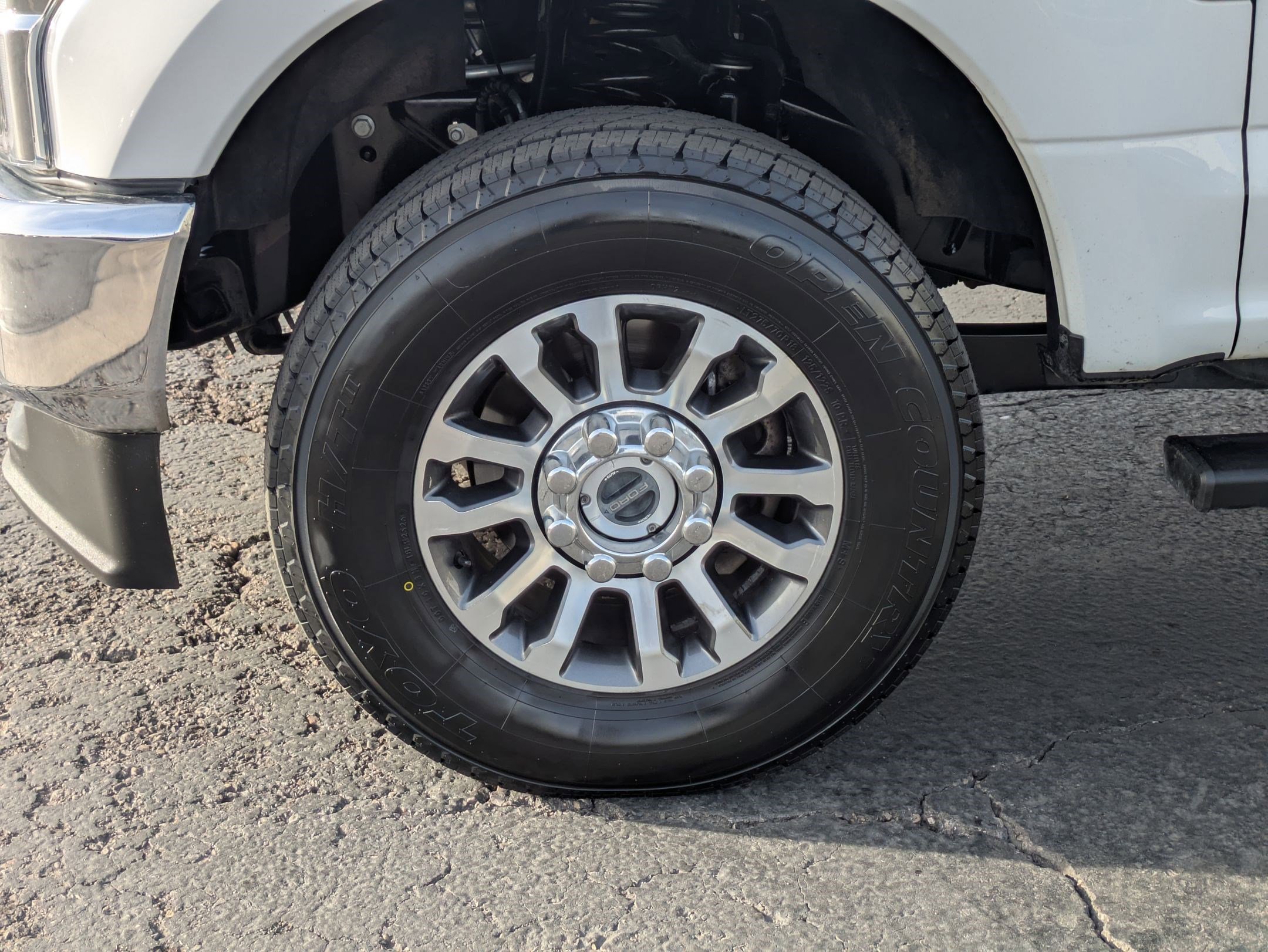 Used 2021 Ford F350 Lariat w/ Lariat Ultimate Package image 11