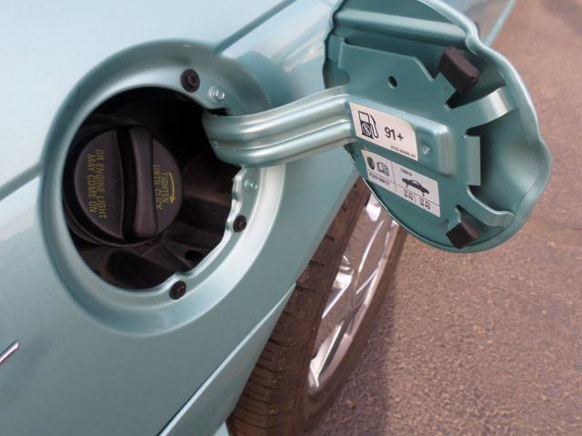 Used 2002 Ford Thunderbird image 36