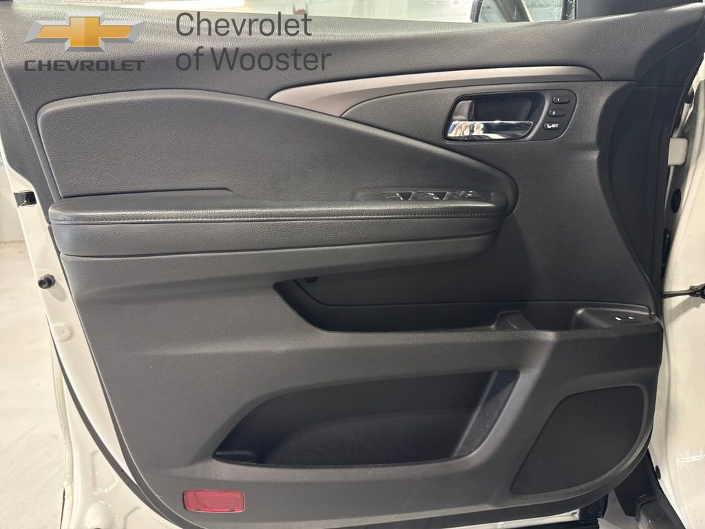 Used 2021 Honda Pilot Special Edition image 9