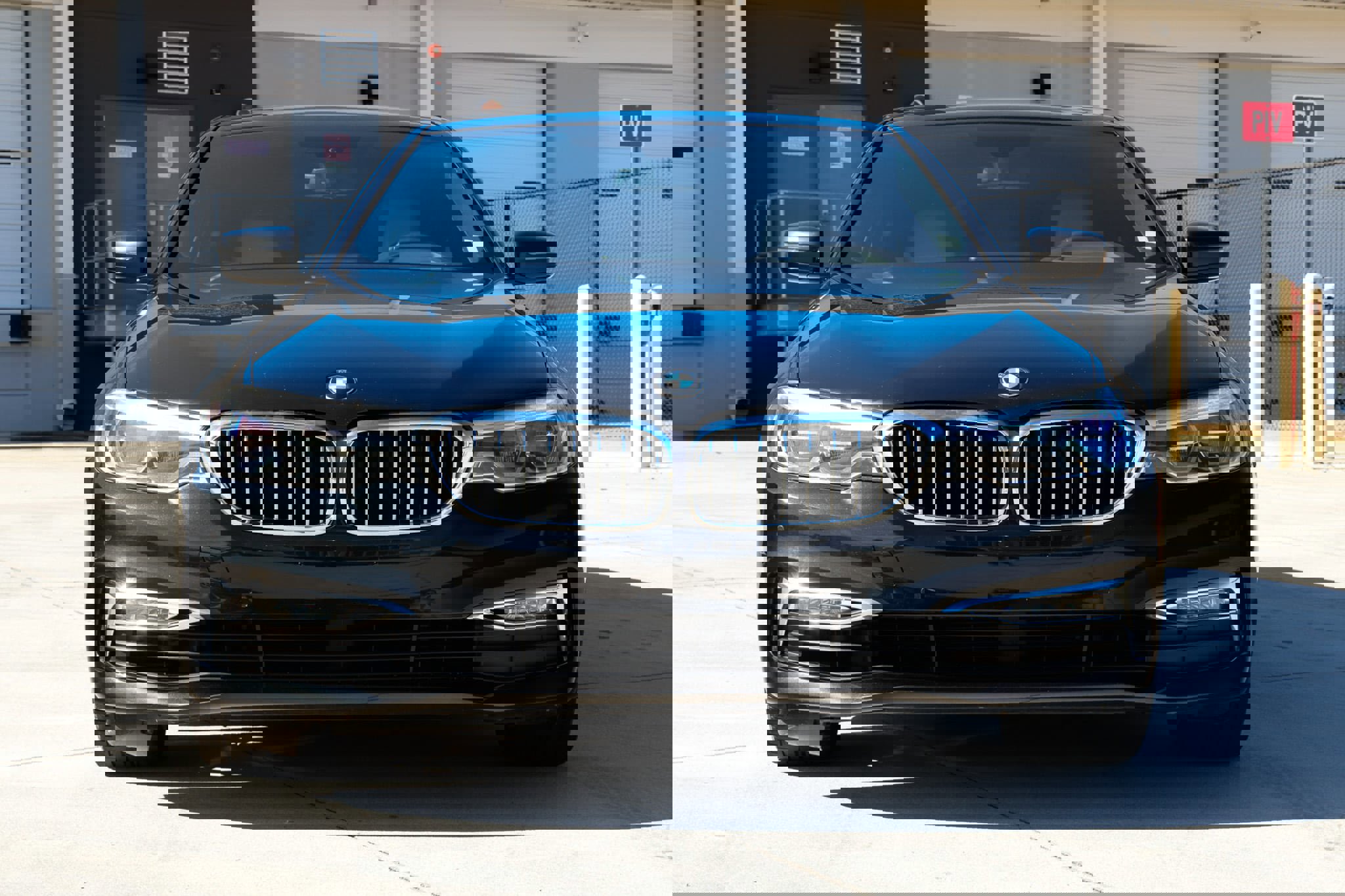 Used 2017 BMW 540i image 22