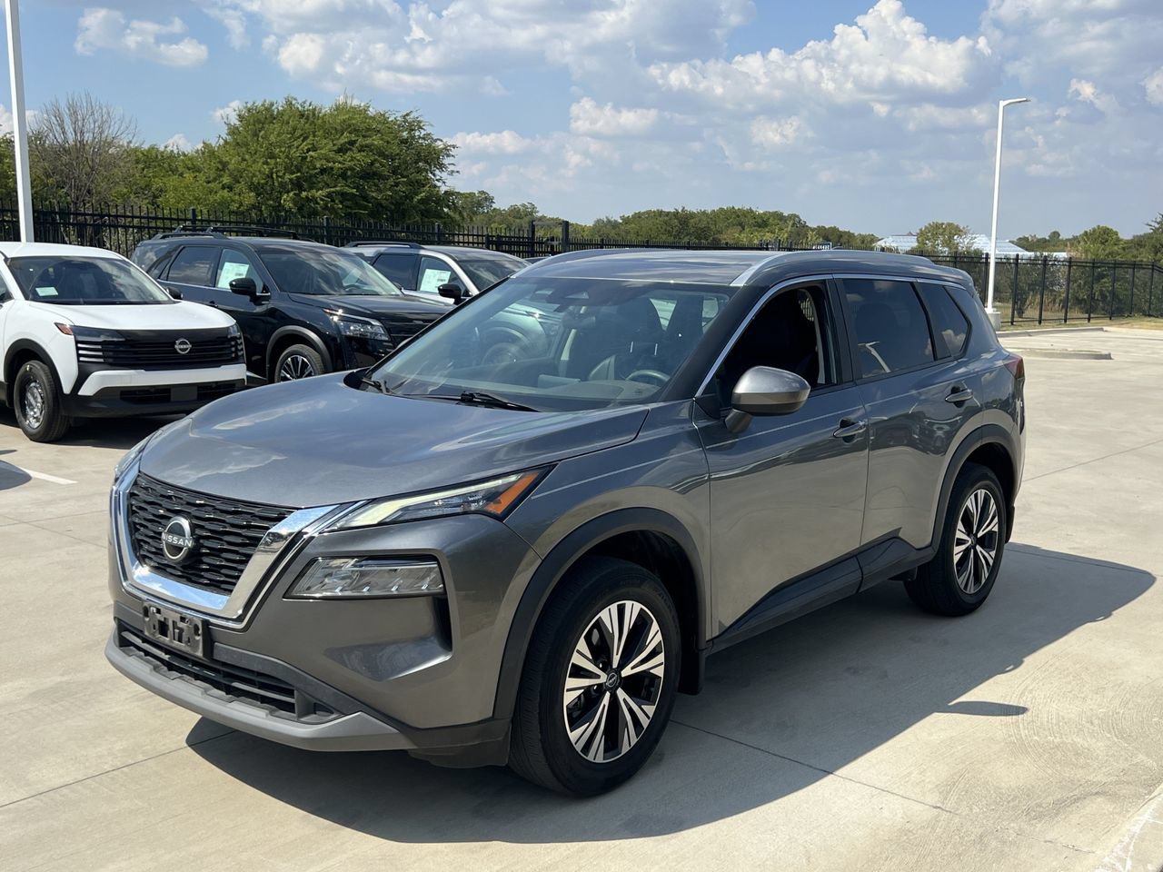 Used 2023 Nissan Rogue SV w/ SV Premium B Package