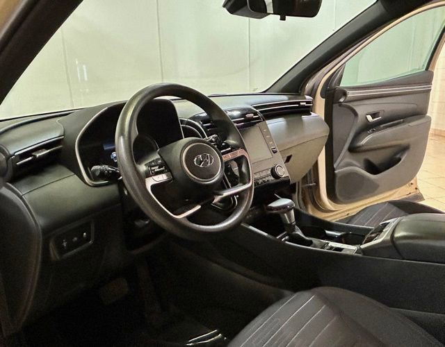 Used 2023 Hyundai Santa Cruz SEL FWD image 11