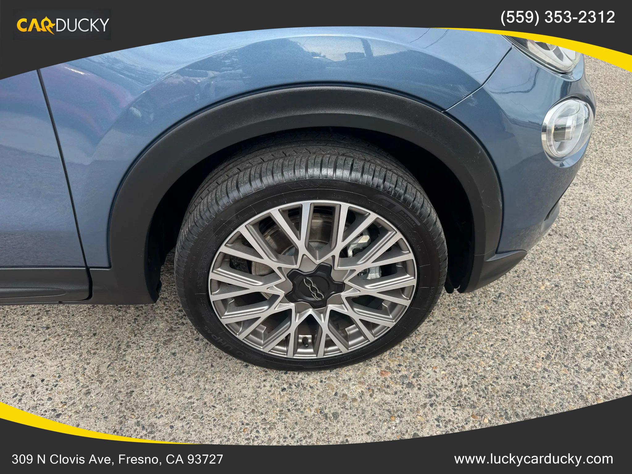 Used 2017 FIAT 500X Lounge w/ Advanced Safety Package image 26