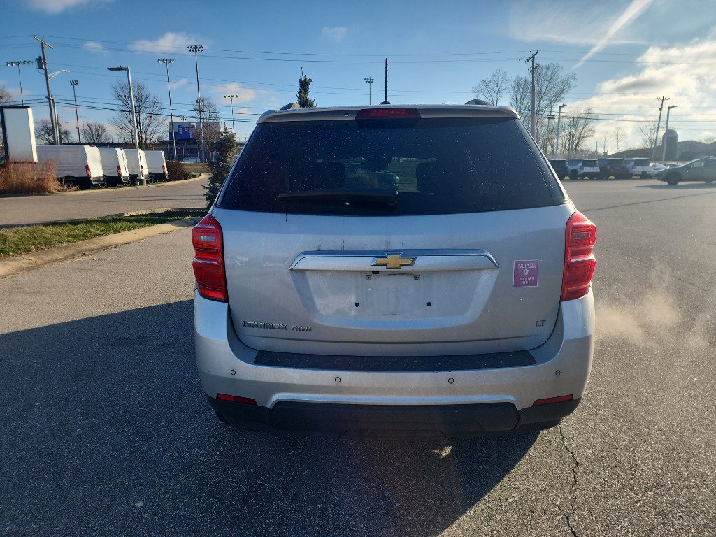 Used 2017 Chevrolet Equinox LT w/ Driver Confidence Package II image 5