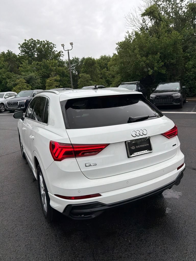 Used 2021 Audi Q3 2.0T Premium AWD/4WD image 13