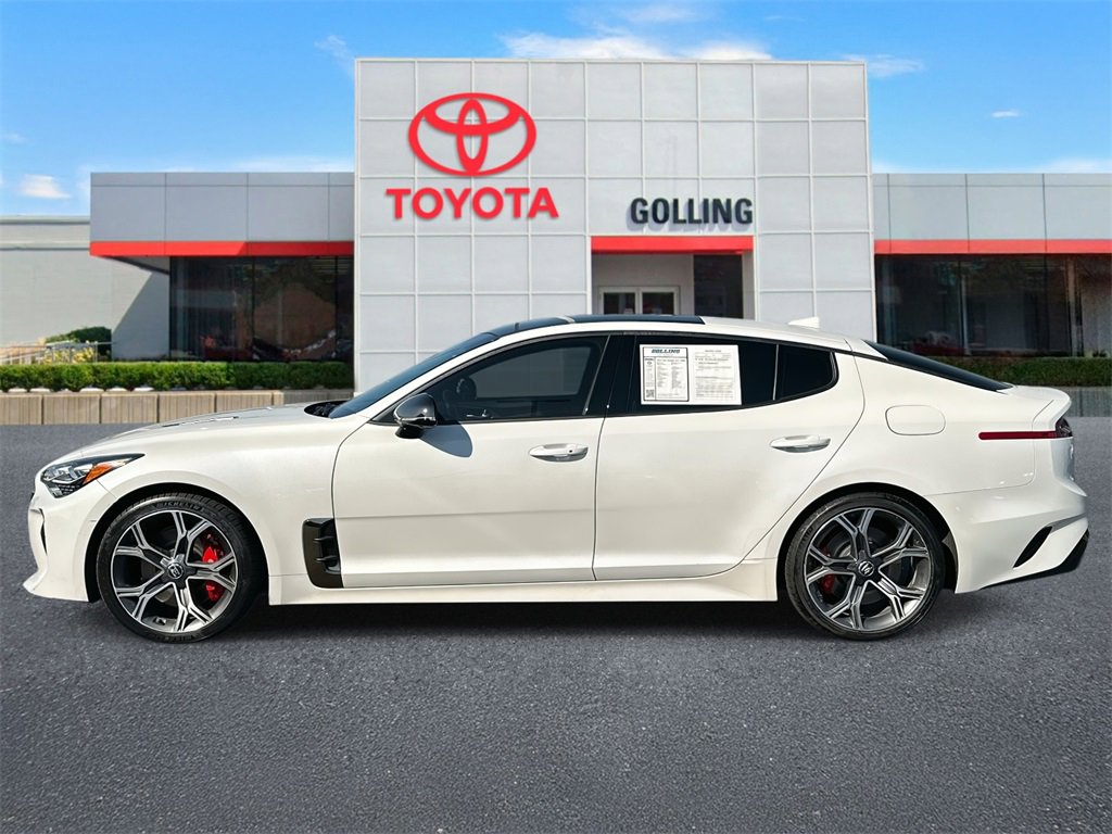 Used 2021 Kia Stinger GT2 image 2