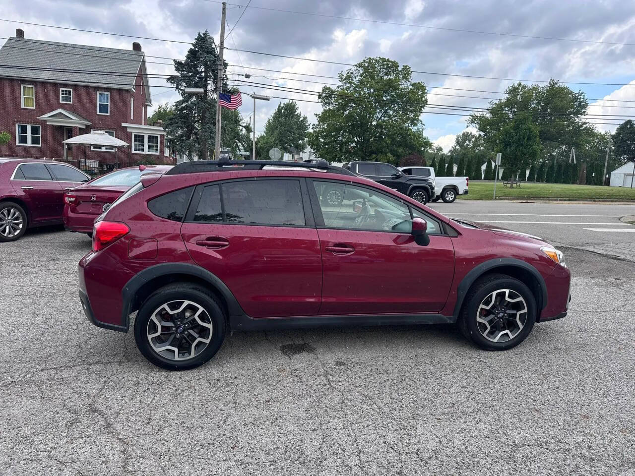 Used 2016 Subaru Crosstrek 2.0i Premium w/ Moonroof Package AWD/4WD image 4