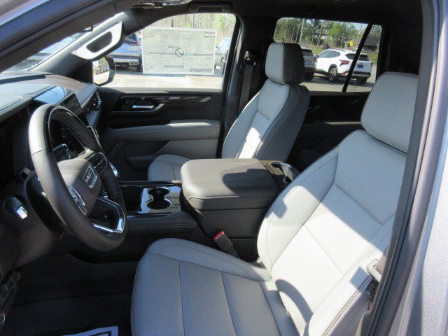 New 2026 GMC Yukon Elevation image 16