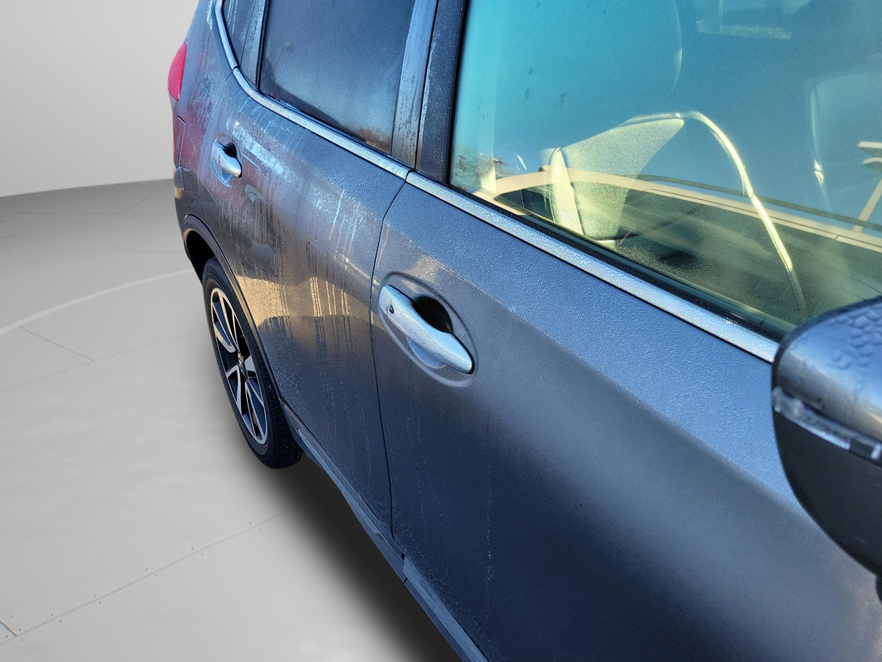 Used 2019 Nissan Rogue SL image 14