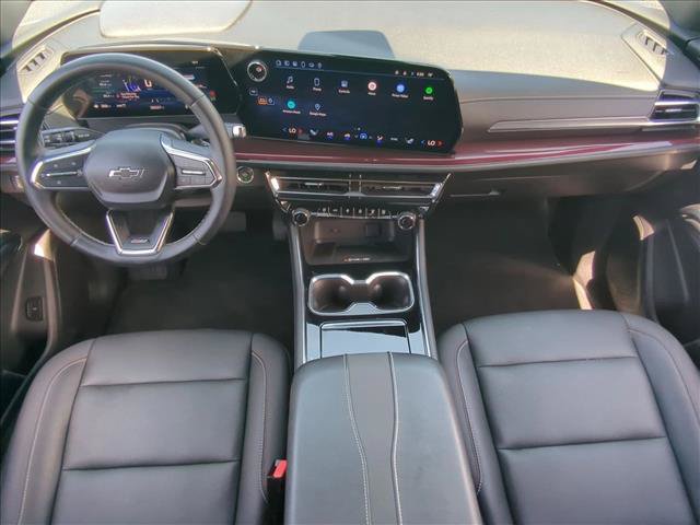 Used 2025 Chevrolet Traverse Z71 AWD/4WD image 18