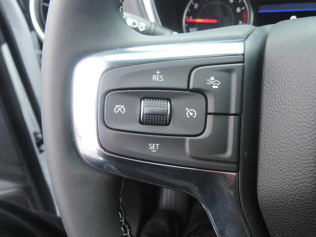 New 2026 Chevrolet Blazer LT w/ Midnight/Sport Edition image 14