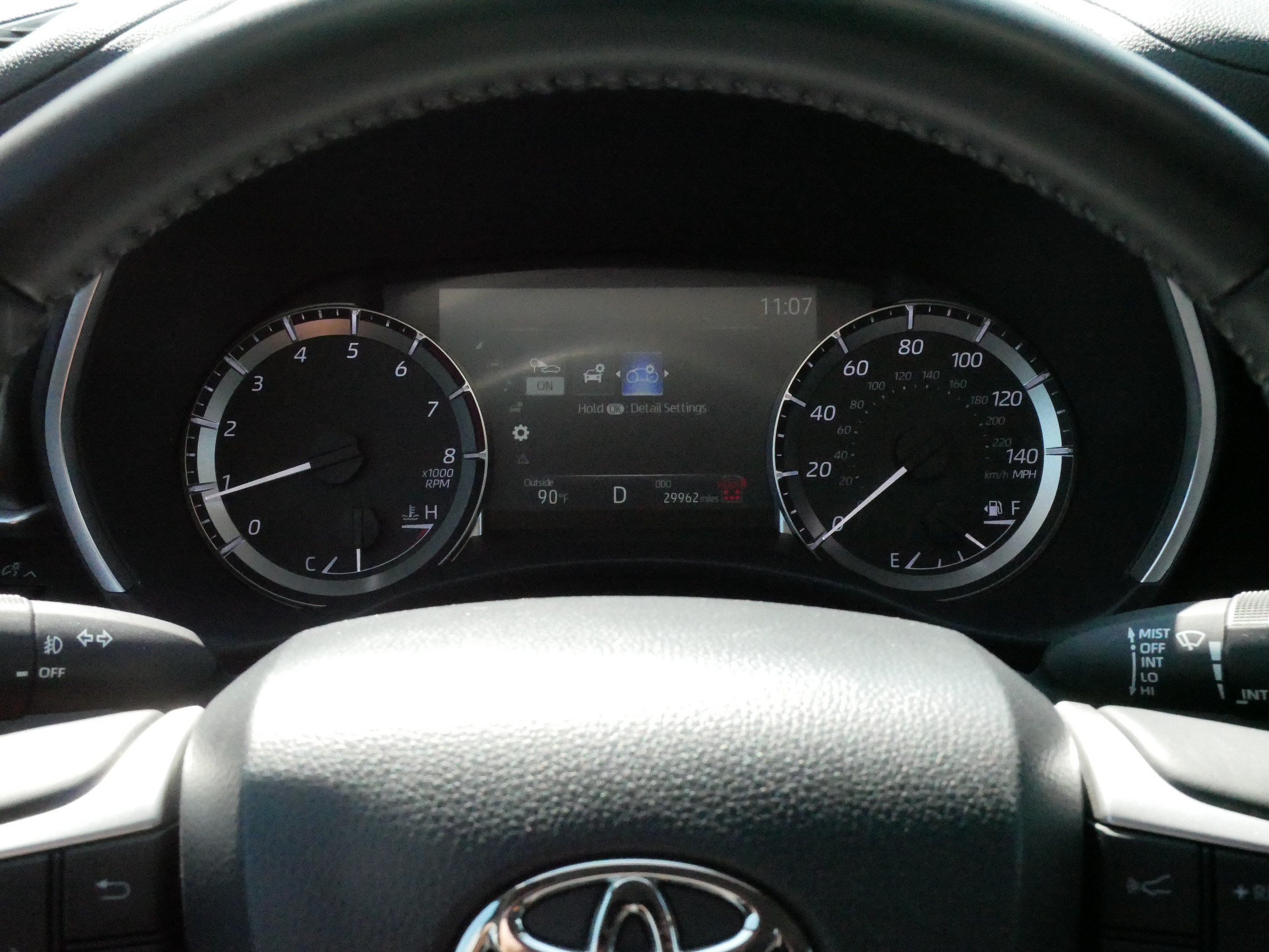 Used 2025 Toyota Highlander XLE AWD/4WD image 21