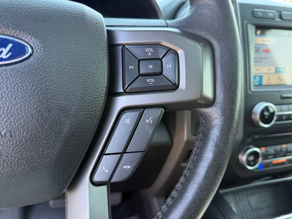 Used 2018 Ford Expedition XLT w/ Equipment Group 202A AWD/4WD image 24