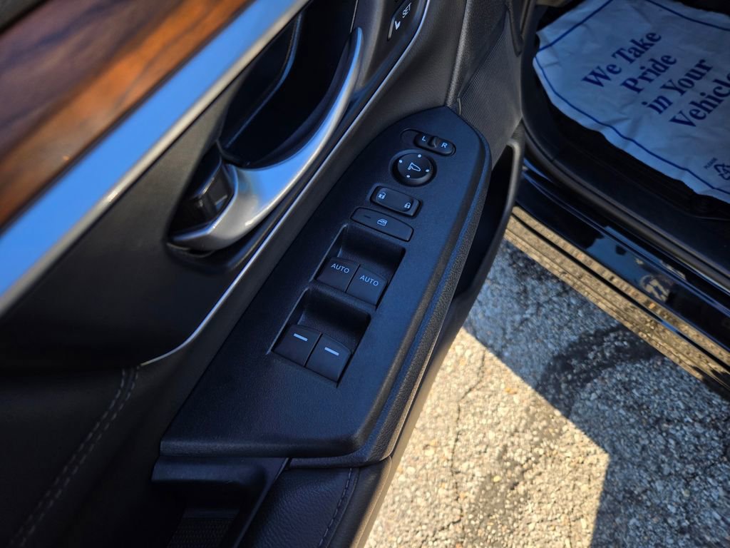 Used 2022 Honda CR-V Touring image 12