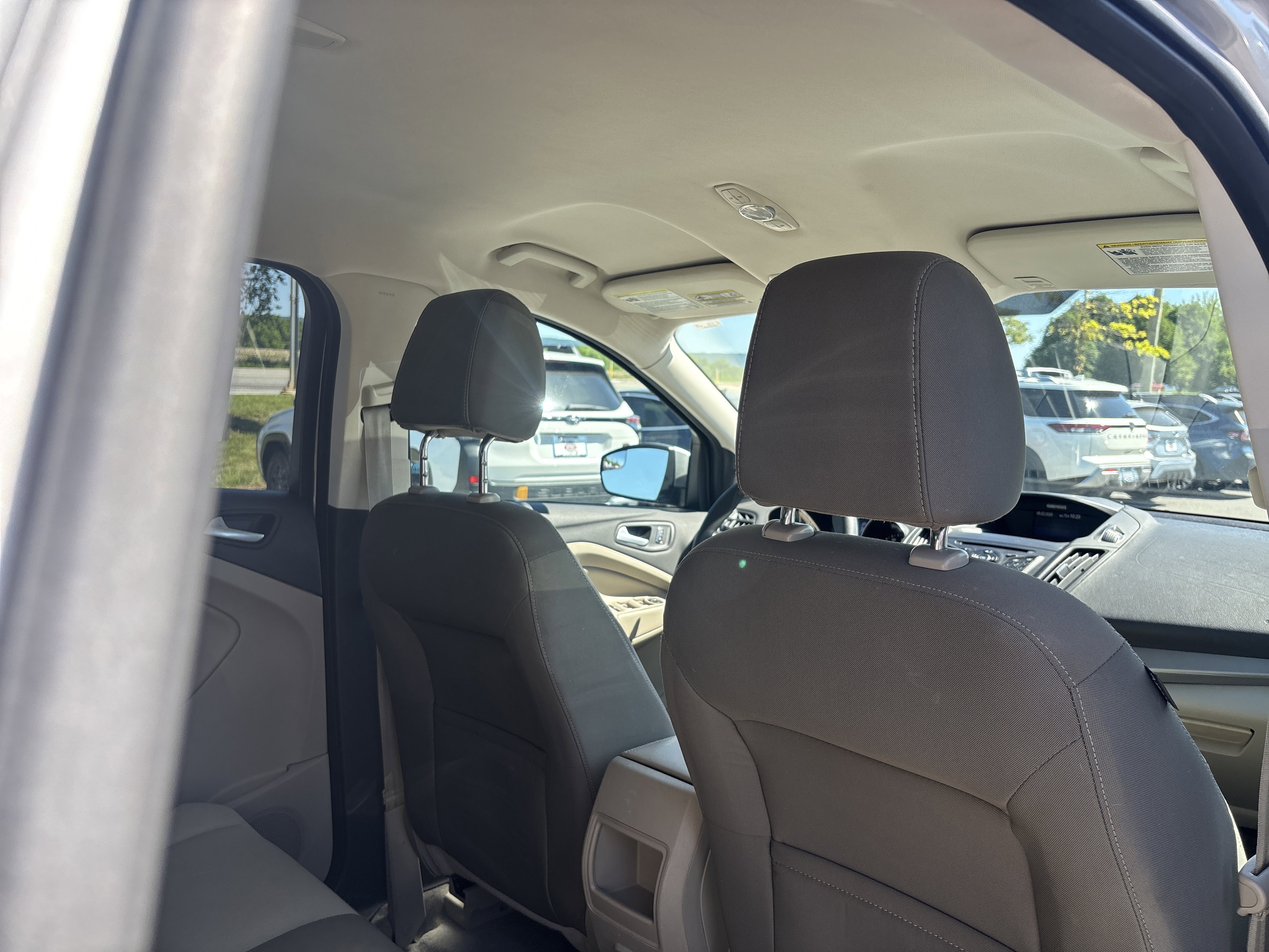 Used 2014 Ford Escape SE FWD image 9